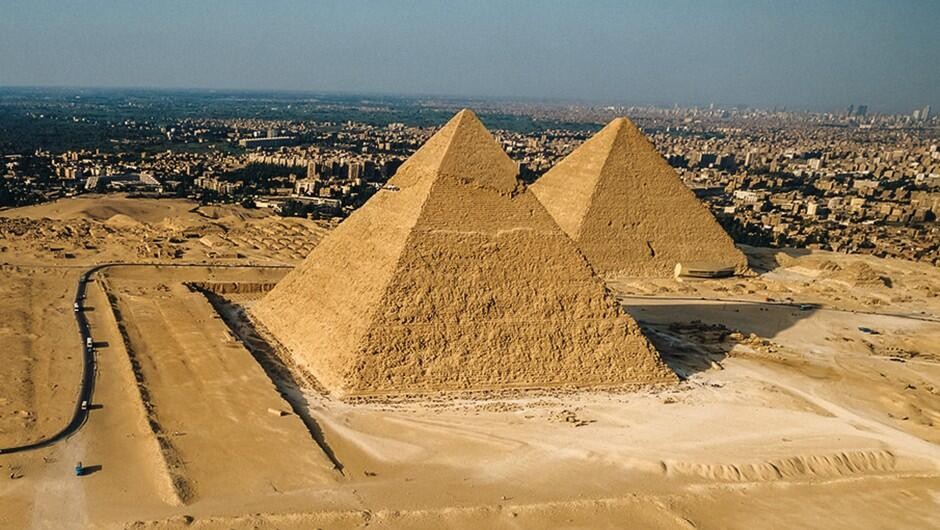 How the Pyramids at Giza were built