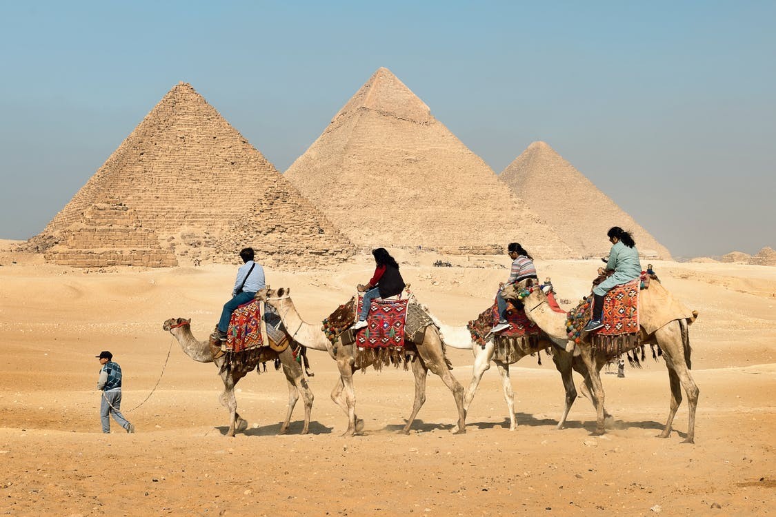 Traveling to Egypt with Your Family: Tips for a Safe and Enjoyable Trip