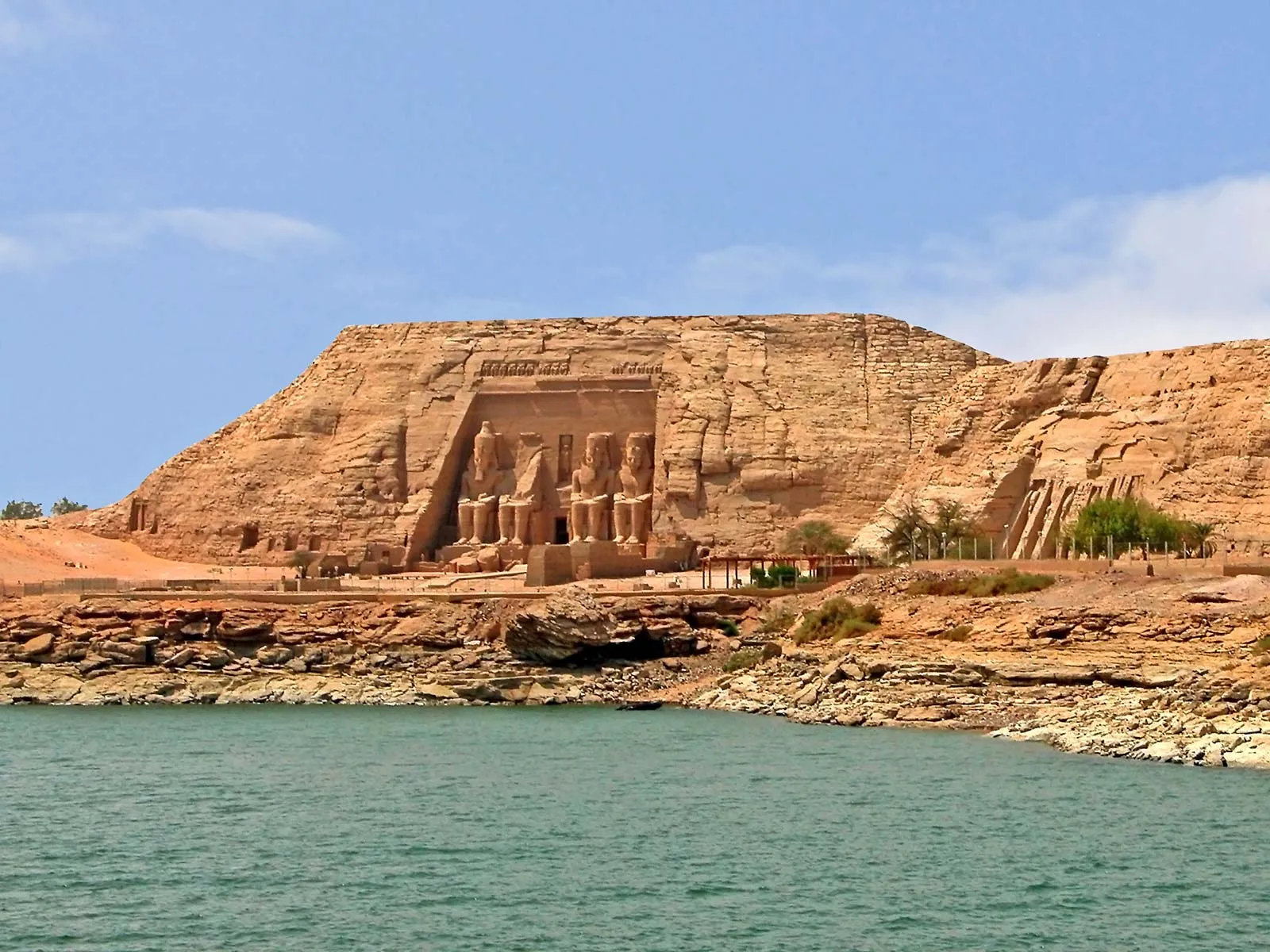 Luxury Nile Cruise and Cairo Tour