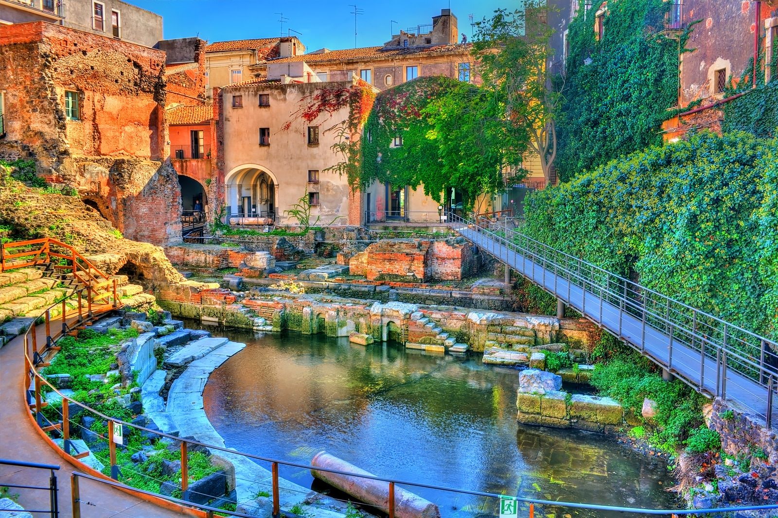 SICILY: Cinema, Mafia and Legends of the 7 DAYS - 6 NIGHTS