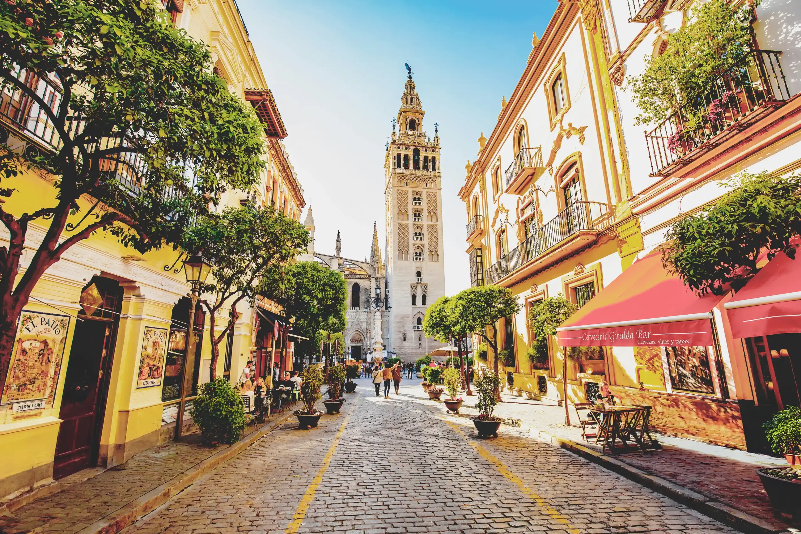 Spain Highlights: Barcelona & Madrid in 8 Days