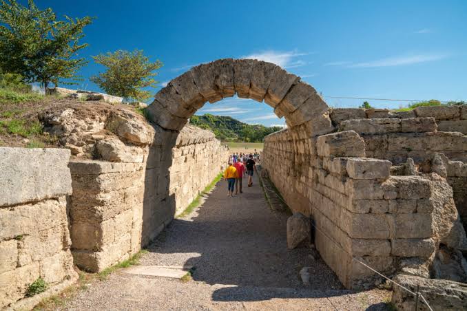 Lans & Sea Athens, 4 Day Cruise & 4 Day Land Tour