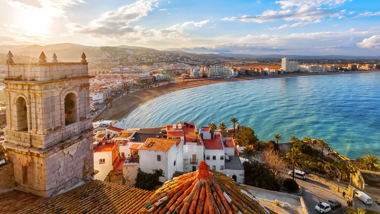 Spain Highlights: Barcelona & Madrid in 8 Days