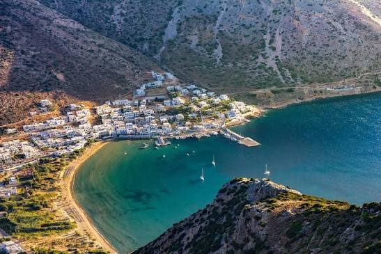 Blue & White Greece: Athens, Sifnos & Santorini