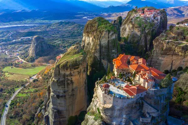 Greece & Croatia by Sea: Zagreb, Dubrovnik & Athens