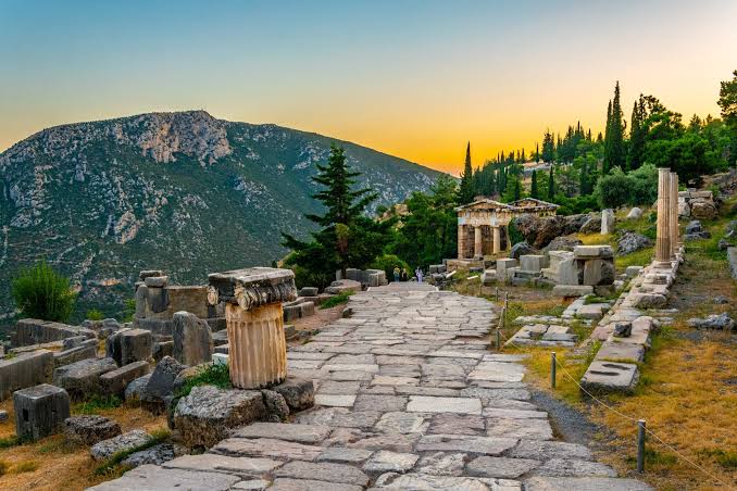 Greece & Croatia by Sea: Zagreb, Dubrovnik & Athens