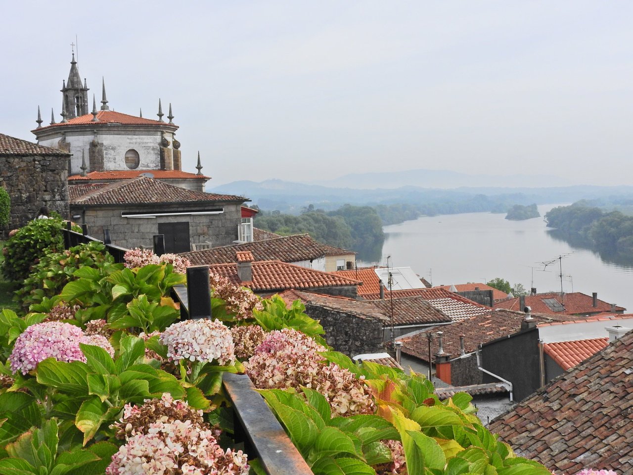 Tui to Santiago Portuguese Route – 8 Days